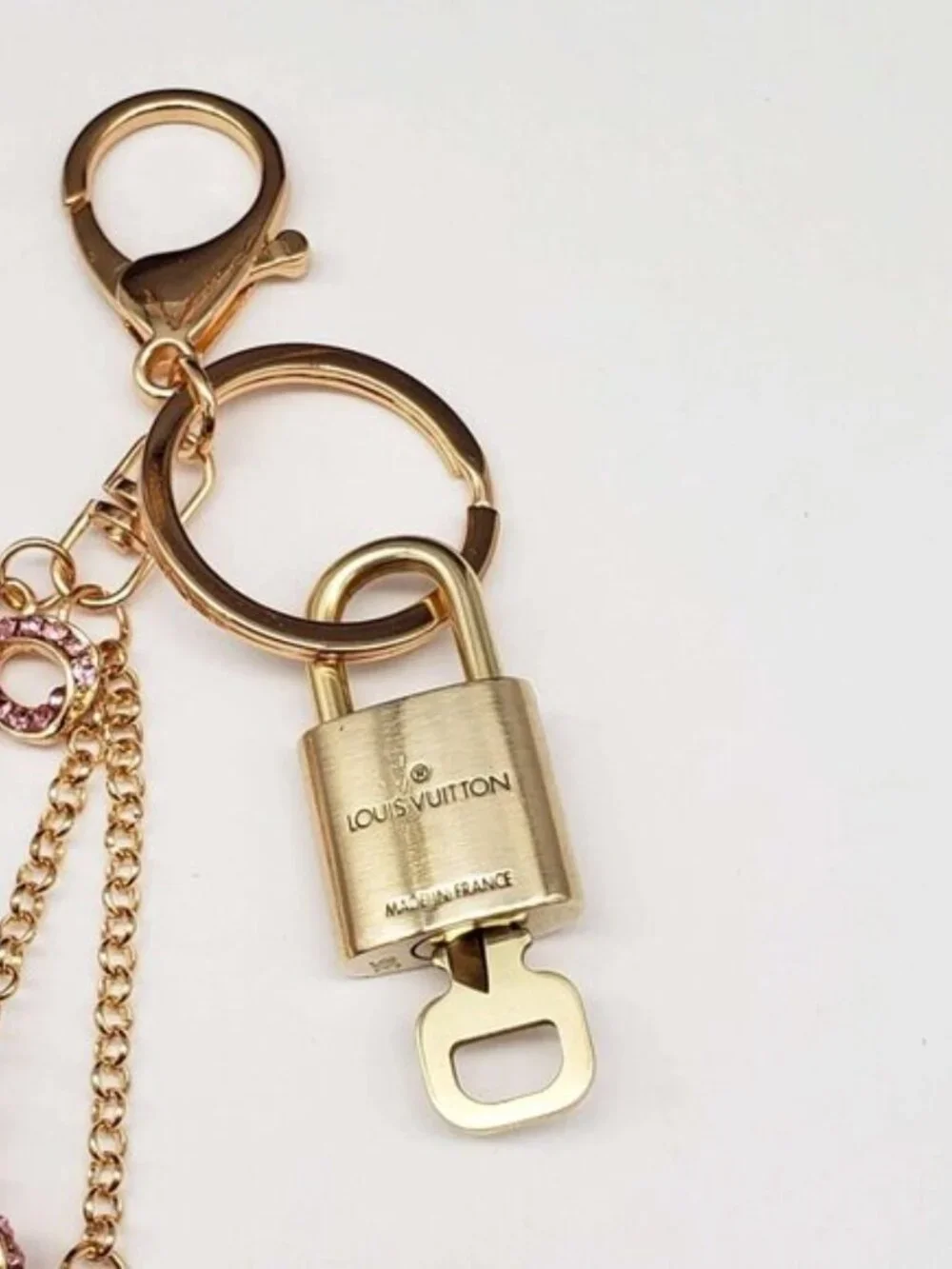 LV Authentic Gold Lock & Key 🔑 Luxury Bag Charm w/ Unbranded Flower Keychain